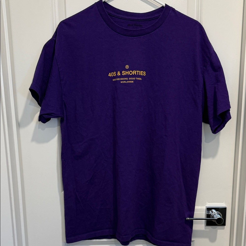 Men's 40s & Shorties Purple and Gold Tee Shirt Size Lg